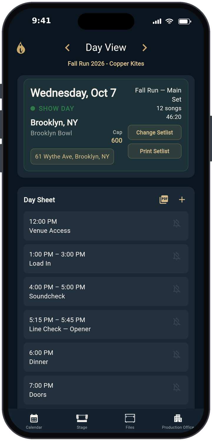 TRMNGR Day View on iPhone: show header with venue, capacity and setlist, then the day sheet schedule.